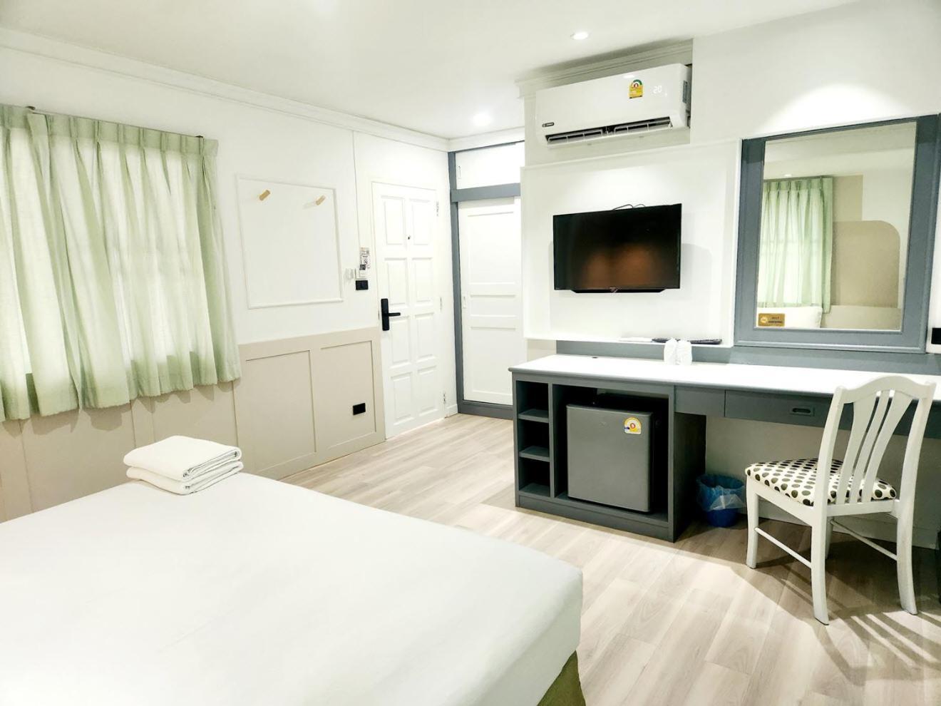 Seatel Phuket, Patong Beach Dış mekan fotoğraf