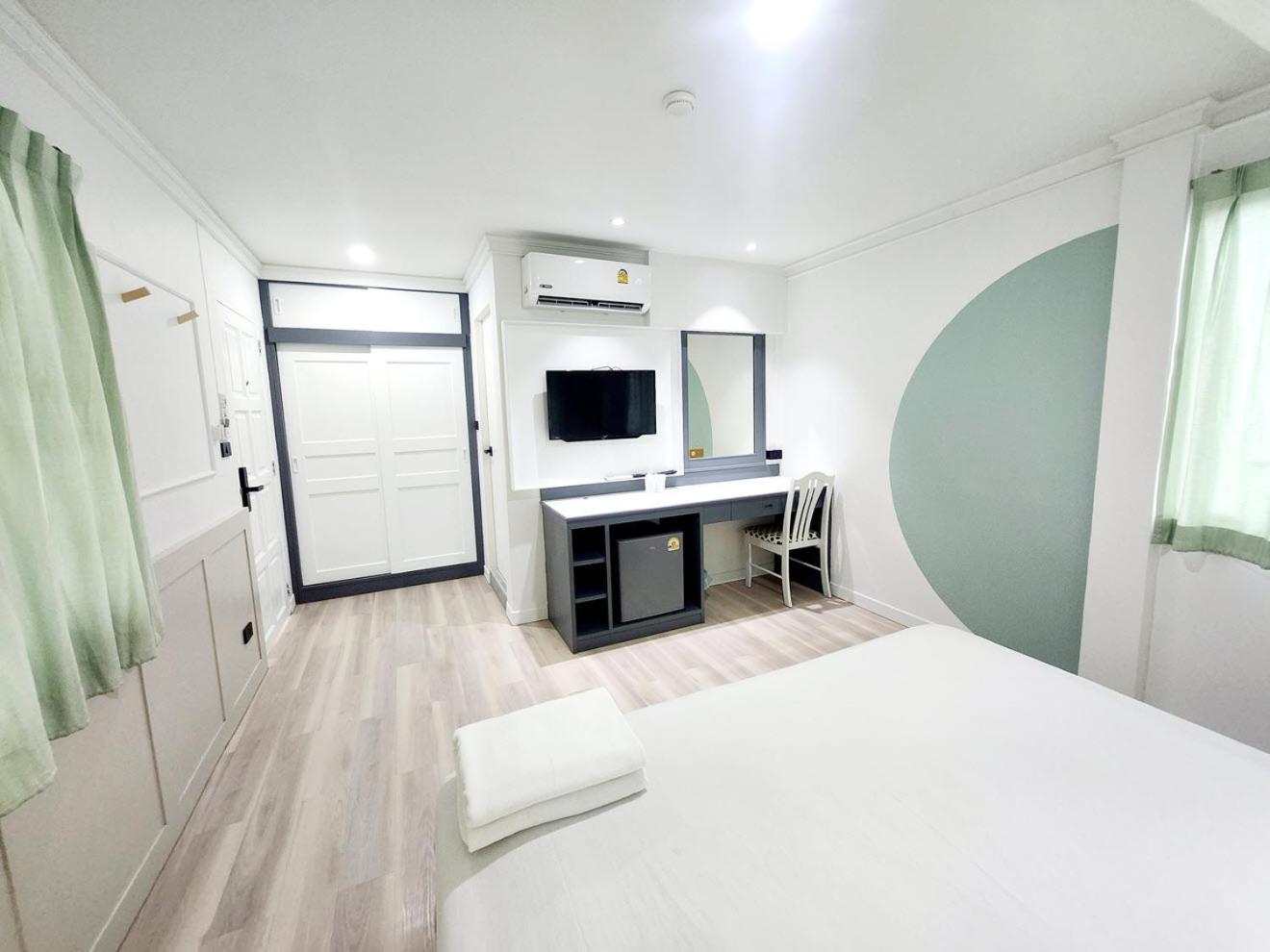 Seatel Phuket, Patong Beach Dış mekan fotoğraf
