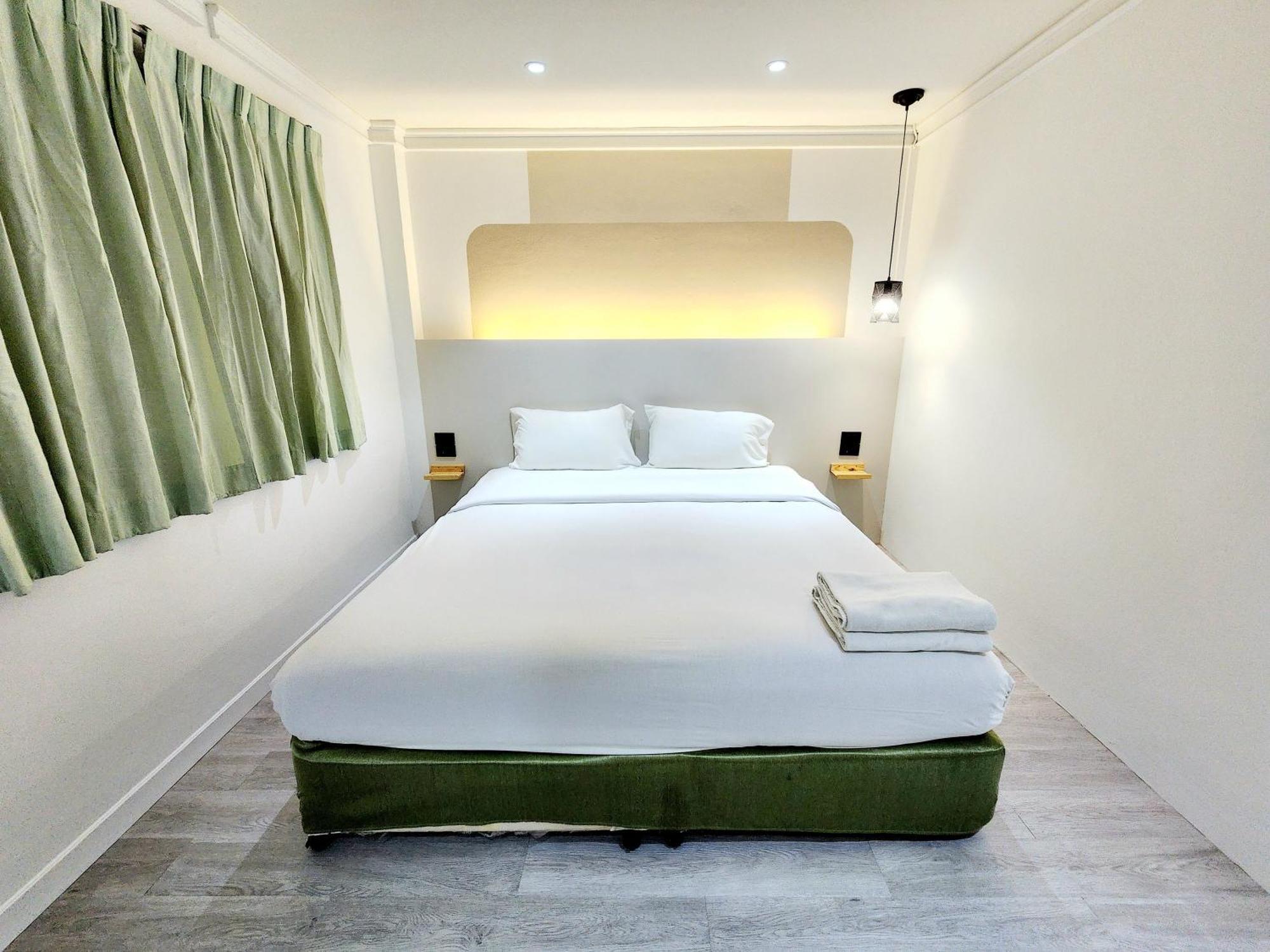 Seatel Phuket, Patong Beach Dış mekan fotoğraf