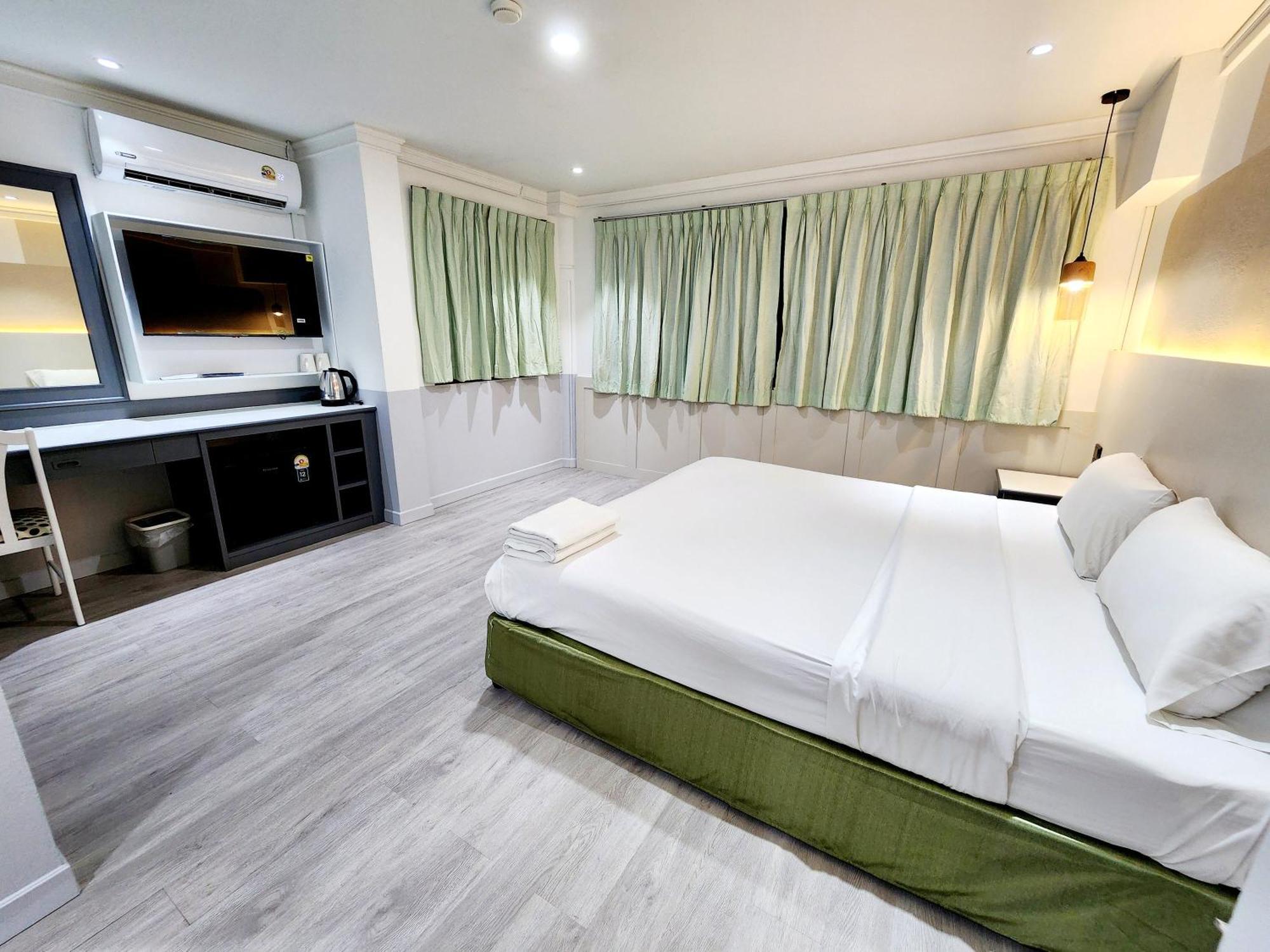 Seatel Phuket, Patong Beach Dış mekan fotoğraf