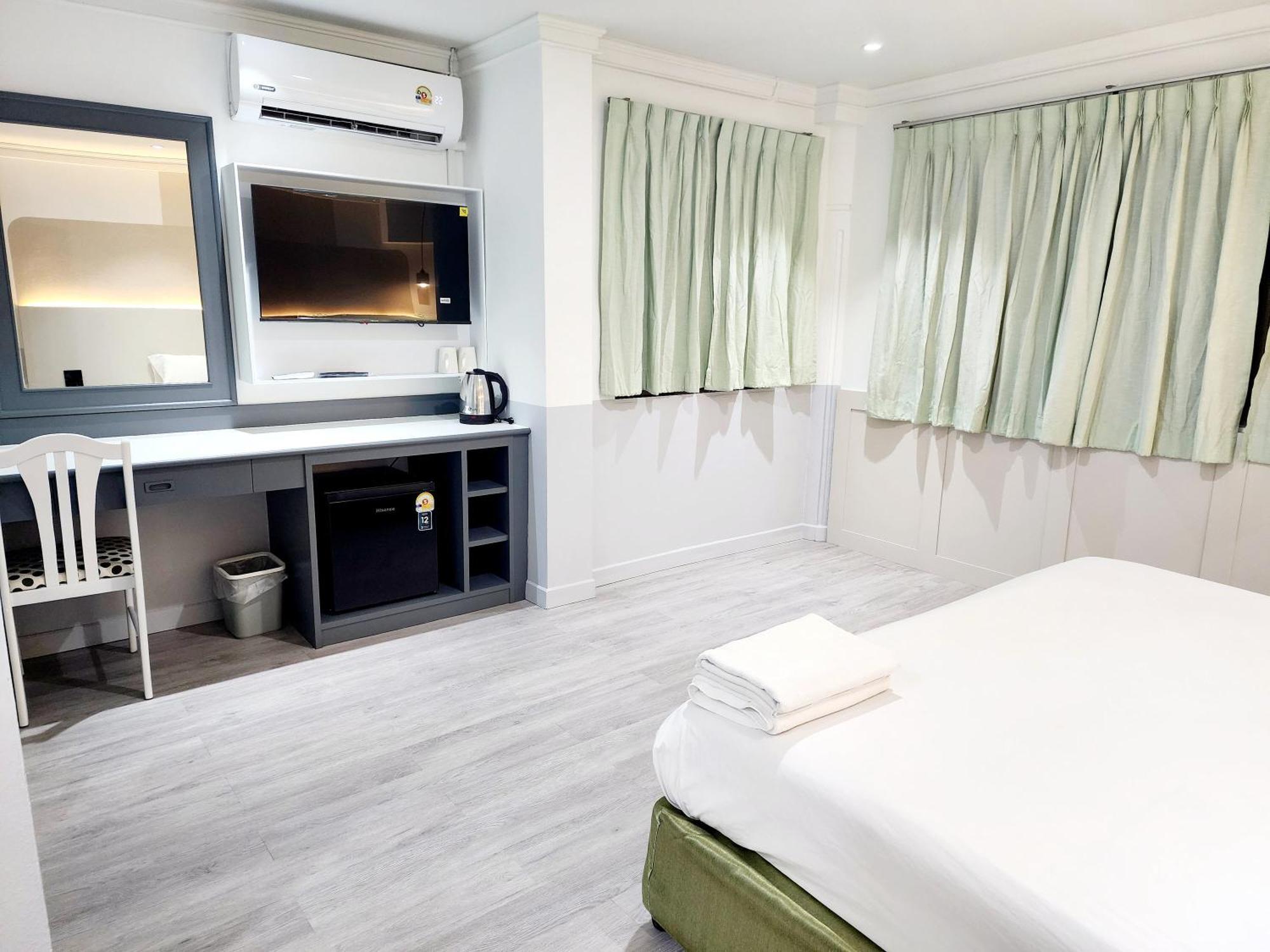 Seatel Phuket, Patong Beach Dış mekan fotoğraf