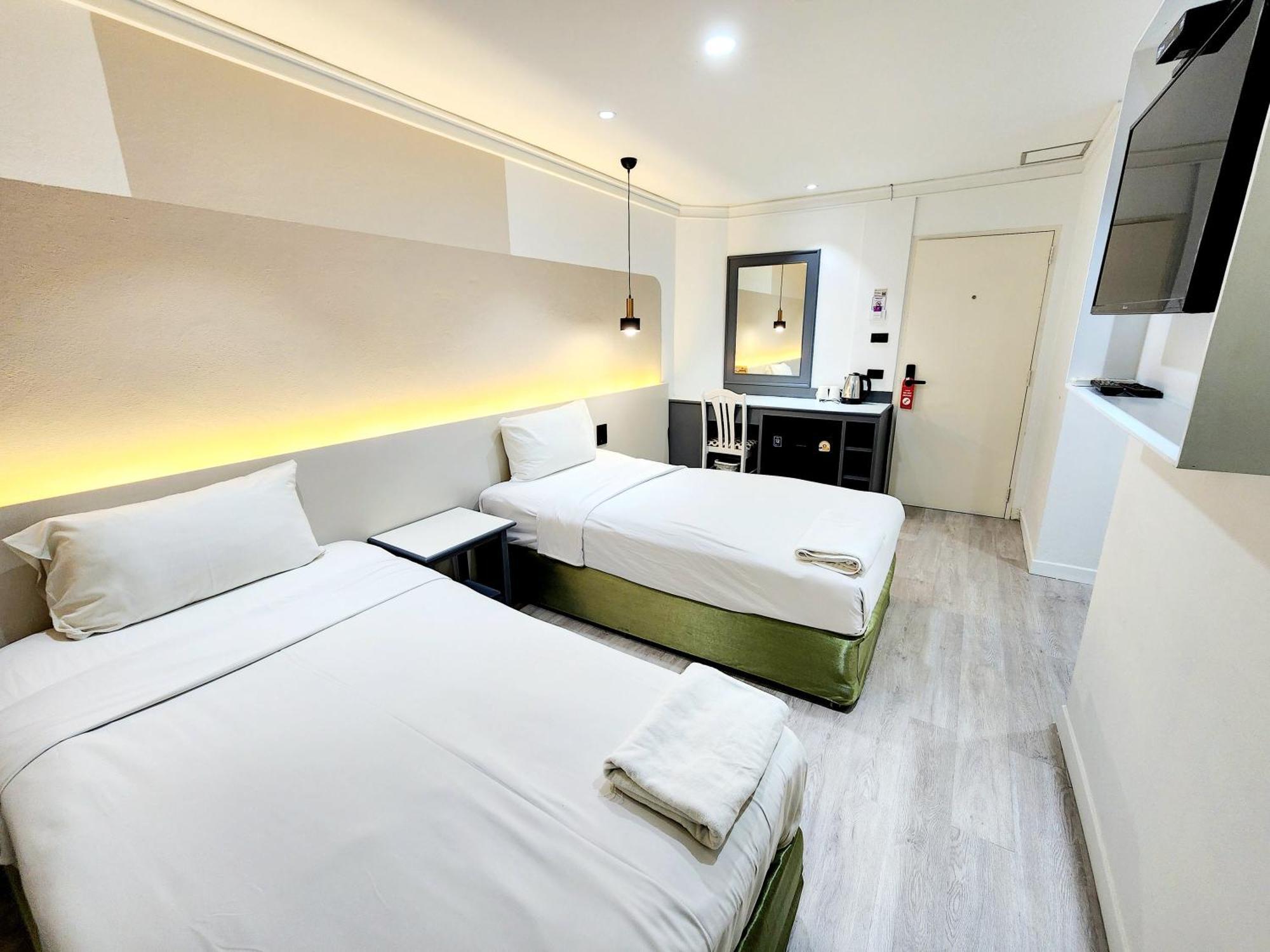 Seatel Phuket, Patong Beach Dış mekan fotoğraf