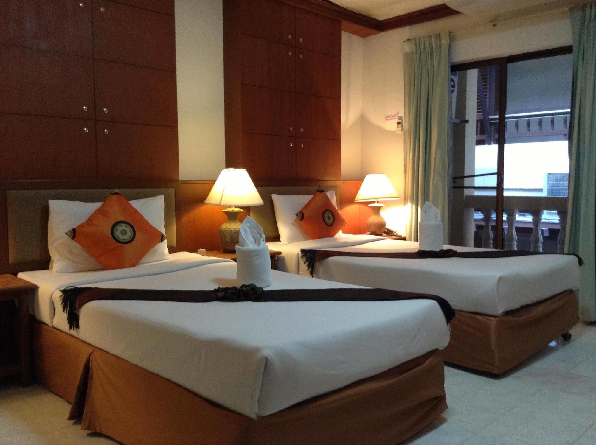 Seatel Phuket, Patong Beach Dış mekan fotoğraf