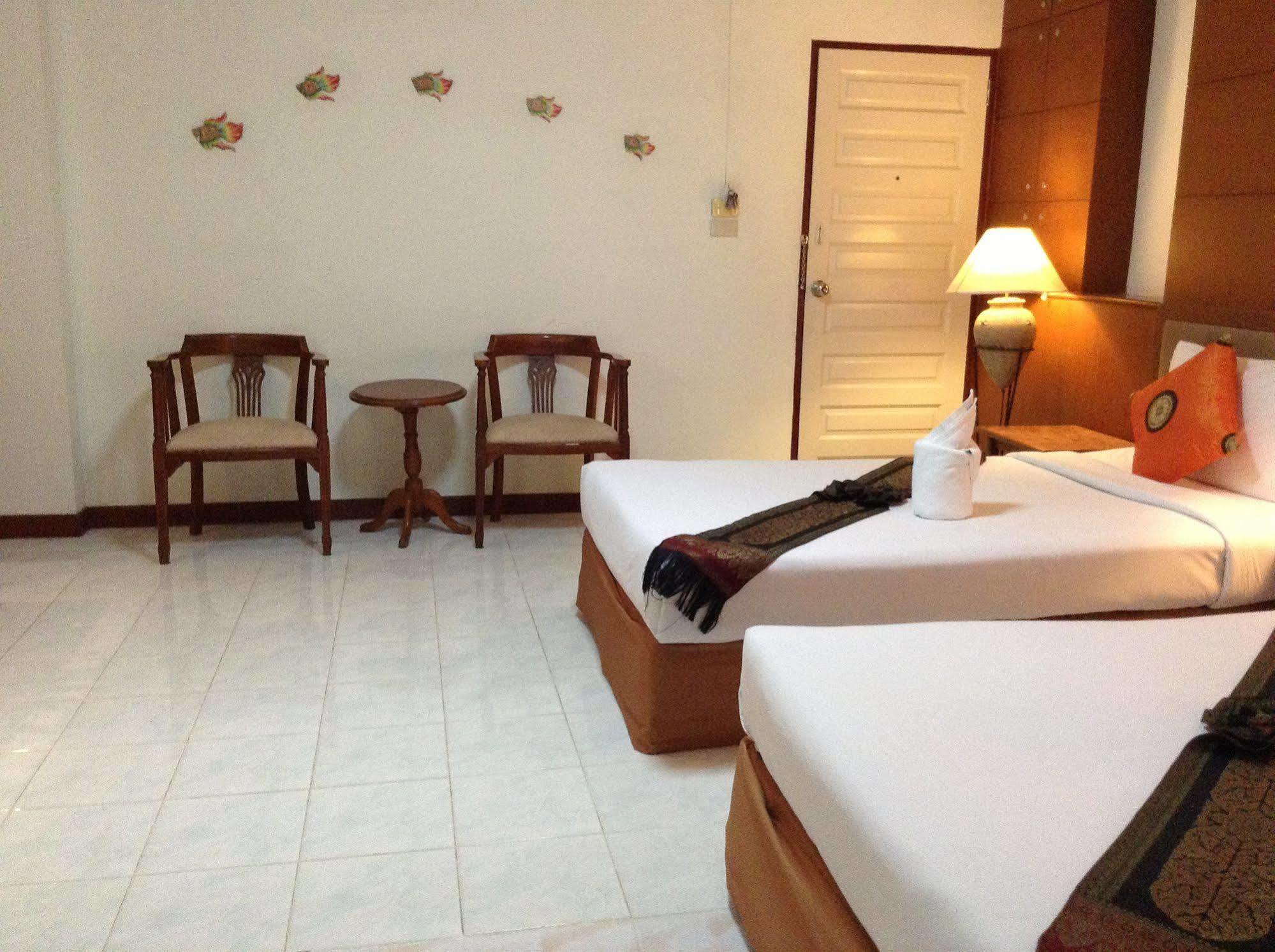 Seatel Phuket, Patong Beach Dış mekan fotoğraf